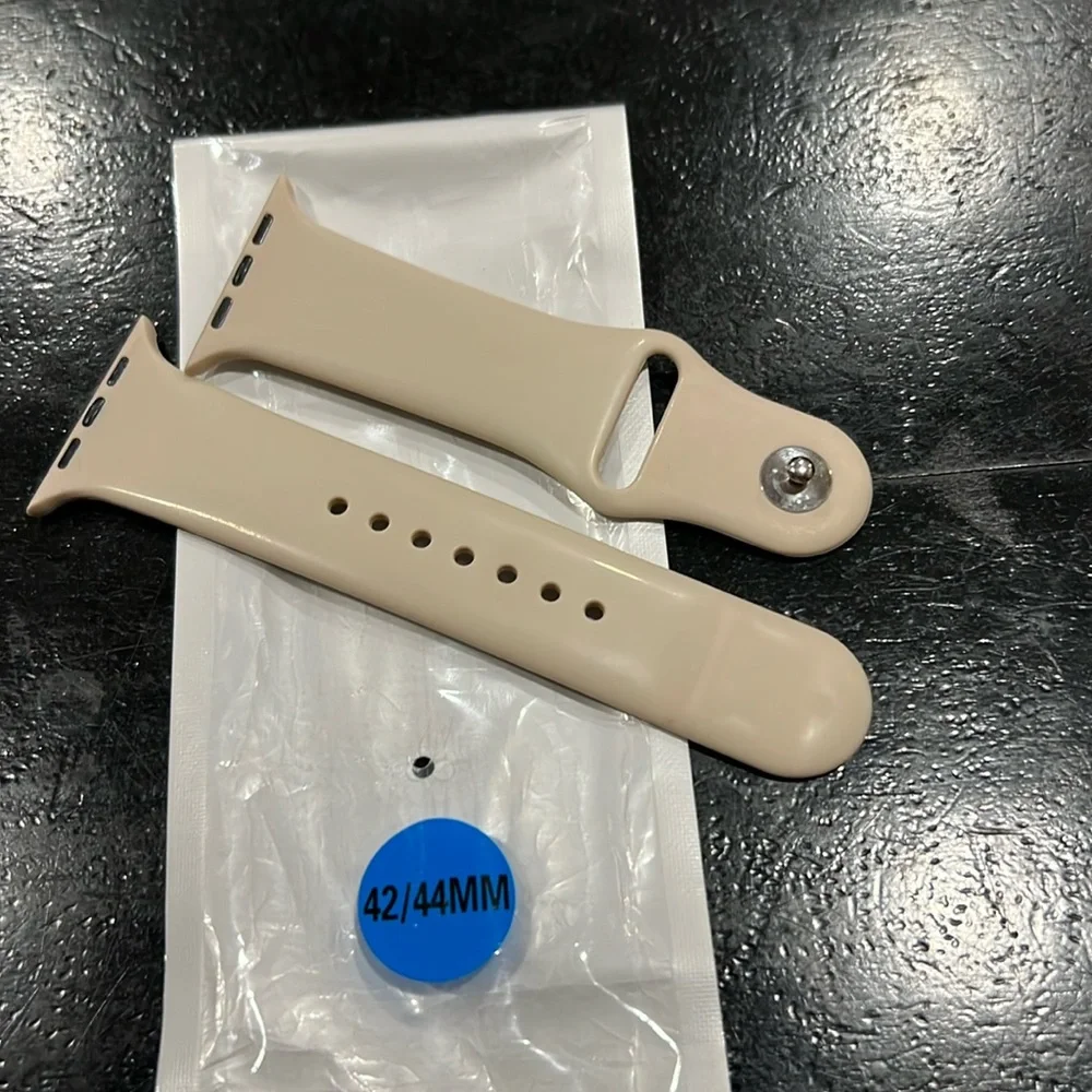 Beige Smartwatch Band to fit 42mm Apple case